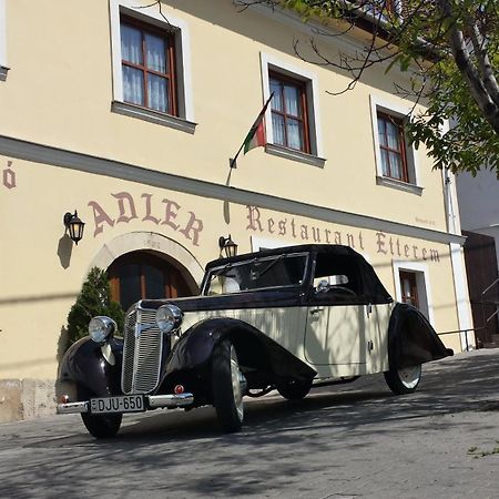 Hotel Adler Panzio Budaörs Exterior foto